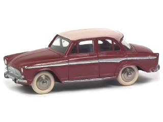 Lot 254 - DINKY TOYS (FRANCE) (1)