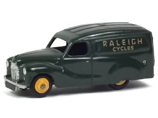 Lot 150 - DINKY TOYS (GB) (1)