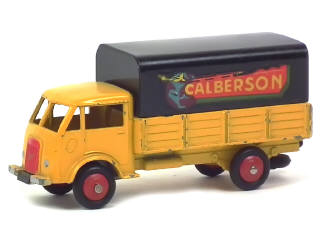 Lot 166 - DINKY TOYS (FRANCE) (1)