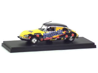 Lot 319 - DIVERS (1)