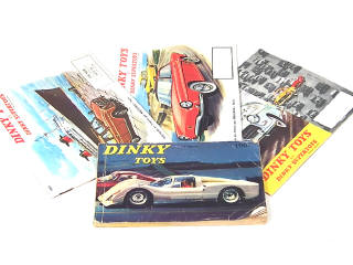 Lot 564 - DINKY TOYS (FRANCE) (4)