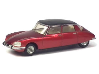 Lot 538 - DINKY TOYS (FRANCE) (1)