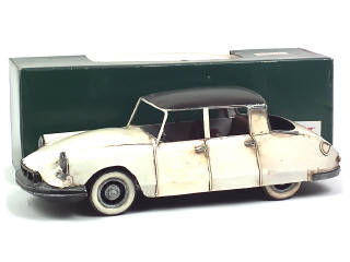 Lot 354 - FOX SELECTION (1)