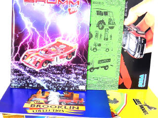 Lot 107 - DIVERS (10)