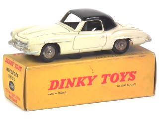 Lot 309 - DINKY TOYS (FRANCE) (1)