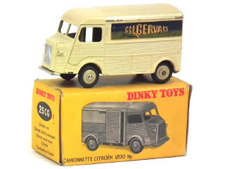 Lot 321 - DINKY TOYS (FRANCE) (1)