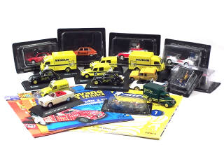 Lot 206 - DIVERS (42)