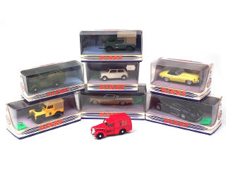 Lot 181 - DINKY MATCHBOX (8)