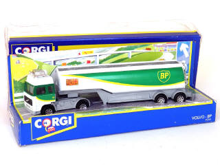Lot 236 - CORGI TOYS (GB) (1)