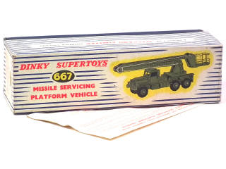 Lot 395 - DINKY TOYS (GB) (1)
