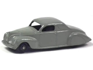 Lot 411 - DINKY TOYS (GB) (1)