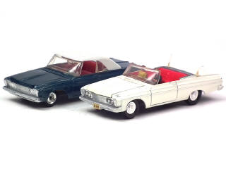 Lot 462 - DINKY TOYS (GB) (2)