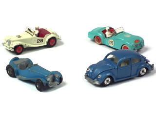 Lot 290 - DINKY TOYS (GB) (4)