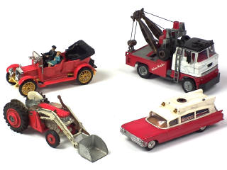 Lot 228 - CORGI TOYS (GB) (4)