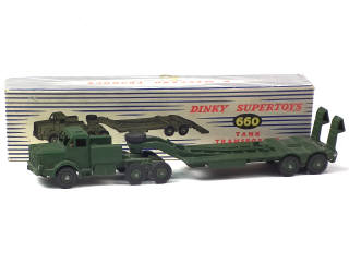 Lot 269 - DINKY TOYS (GB) (1)