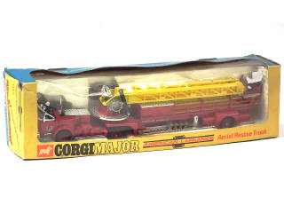 Lot 213 - CORGI TOYS (GB) (1)