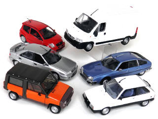 Lot 160 - UNIVERSAL HOBBIES (CHINE) (6)