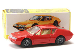 Lot 562 - DINKY TOYS (FRANCE) (1)