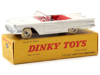 Lot 538 - DINKY TOYS (FRANCE) (1)