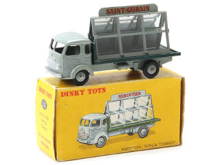 Lot 635 - DINKY TOYS (FRANCE) (1)