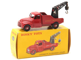 Lot 640 - DINKY TOYS (FRANCE) (1)