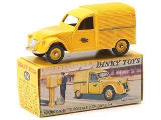 Lot 553 - DINKY TOYS (FRANCE) (1)