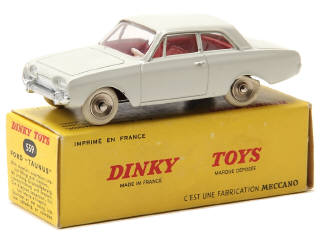 Lot 550 - DINKY TOYS (FRANCE) (1)