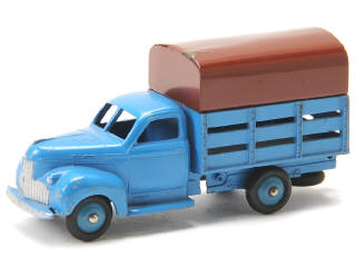 Lot 607 - DINKY TOYS (FRANCE) (1)
