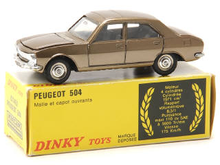 Lot 587 - DINKY TOYS (FRANCE) (1)