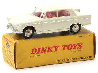 Lot 533 - DINKY TOYS (FRANCE) (1)