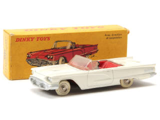 Lot 539 - DINKY TOYS (FRANCE) (1)