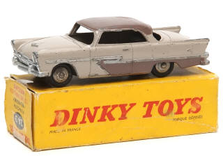 Lot 615 - DINKY TOYS (FRANCE) (1)