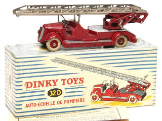 Lot 622 - DINKY TOYS (FRANCE) (1)