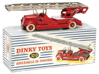Lot 623 - DINKY TOYS (FRANCE) (1)