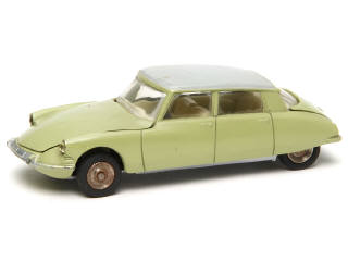 Lot 529 - DINKY TOYS (FRANCE) (1)