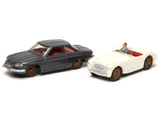 Lot 638 - DINKY TOYS (FRANCE) (2)