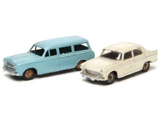 Lot 639 - DINKY TOYS (FRANCE) (2)