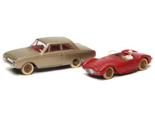 Lot 643 - DINKY TOYS (FRANCE) (2)