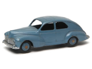 Lot 547 - DINKY TOYS (FRANCE) (1)