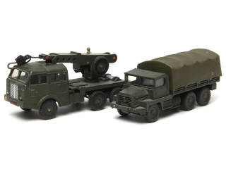 Lot 656 - DINKY TOYS (FRANCE) (2)