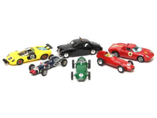 Lot 321 - CORGI TOYS (GB) (6)