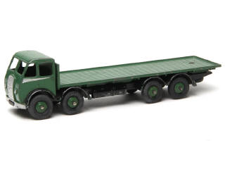 Lot 381 - DINKY TOYS (GB) (1)