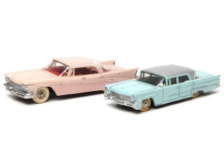 Lot 725 - DINKY TOYS (FRANCE) (2)