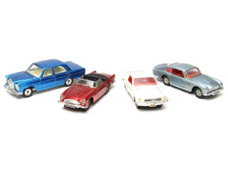 Lot 466 - DINKY TOYS (GB) (4)