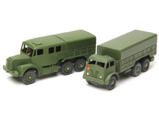 Lot 495 - DINKY TOYS (GB) (2)