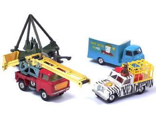 Lot 330 - CORGI TOYS (GB) (4)