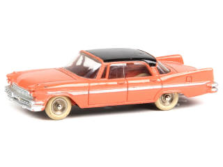 Lot 613 - DINKY TOYS (FRANCE) (1)