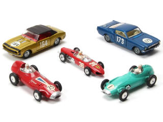 Lot 354 - CORGI TOYS (GB) (5)