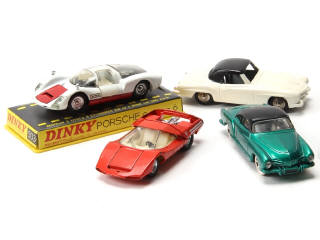 Lot 600 - DINKY TOYS (FRANCE) (4)