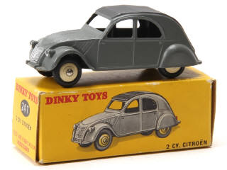 Lot 514 - DINKY TOYS (FRANCE) (1)